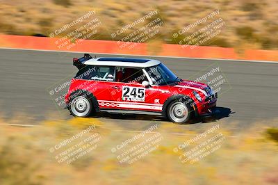 media/Nov-16-2024-Extreme Speed (Sat) [[6587d07cc4]]/Gold Group/Session 3 (The Bowl)/